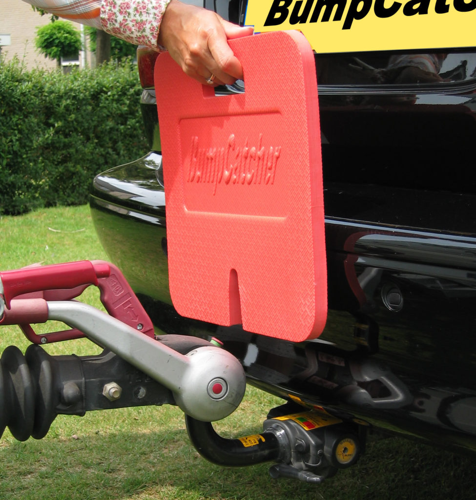 BumpCatcher van de trekhaak halen.